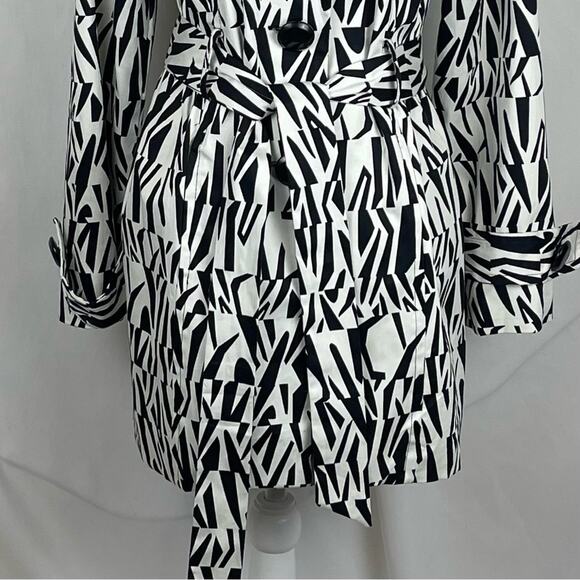 Luii Black And White Animal Print Belted Short Trench Coat Jacket NWT Size M - Picture 4 of 15